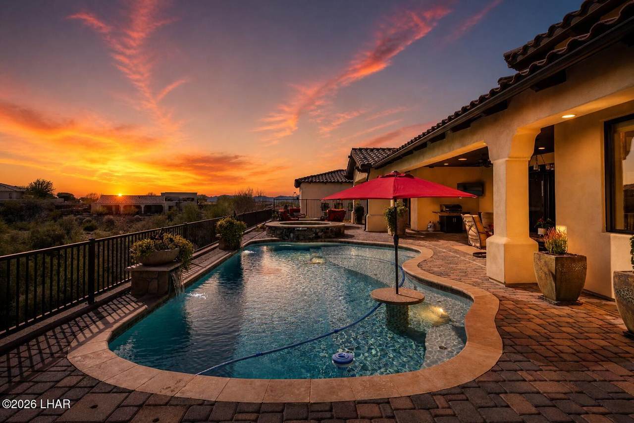 https://bt-photos.global.ssl.fastly.net/lakehavasu/1280_boomver_4_1039249-2.jpg