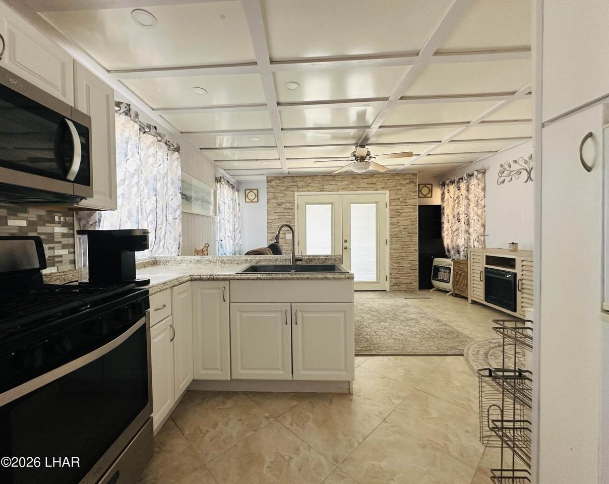 https://bt-photos.global.ssl.fastly.net/lakehavasu/1280_boomver_4_1039866-2.jpg
