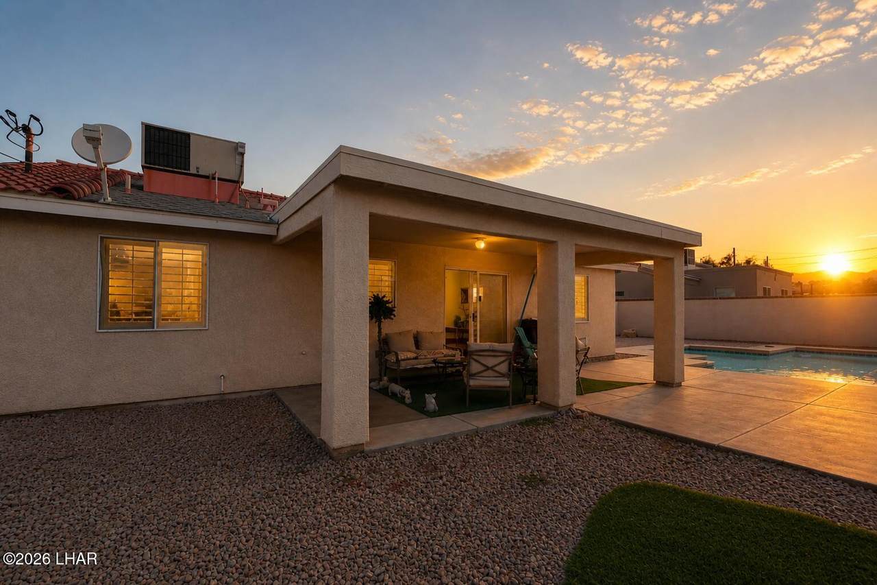 https://bt-photos.global.ssl.fastly.net/lakehavasu/1280_boomver_4_1040459-2.jpg
