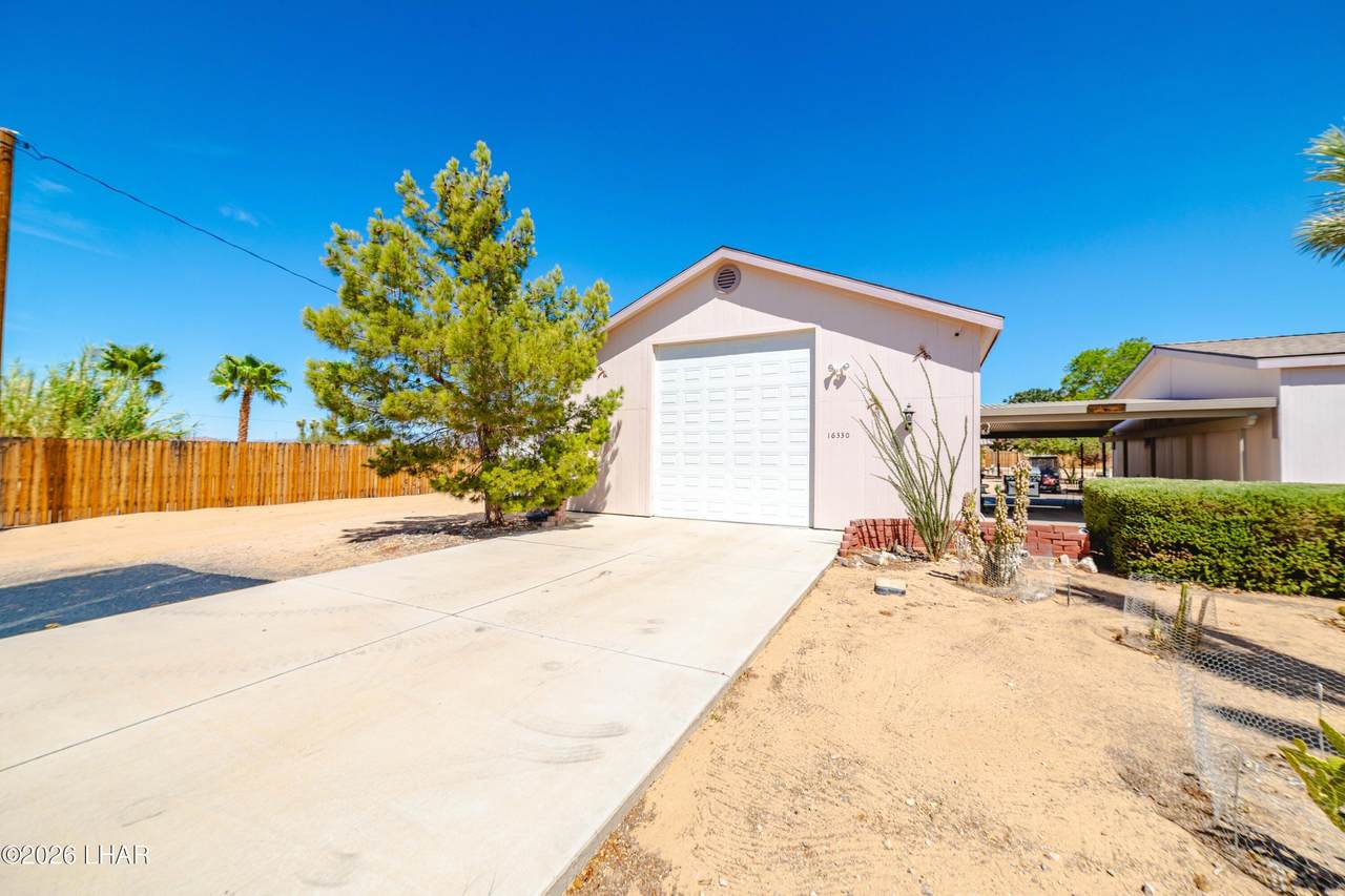 https://bt-photos.global.ssl.fastly.net/lakehavasu/1280_boomver_3_1042071-2.jpg