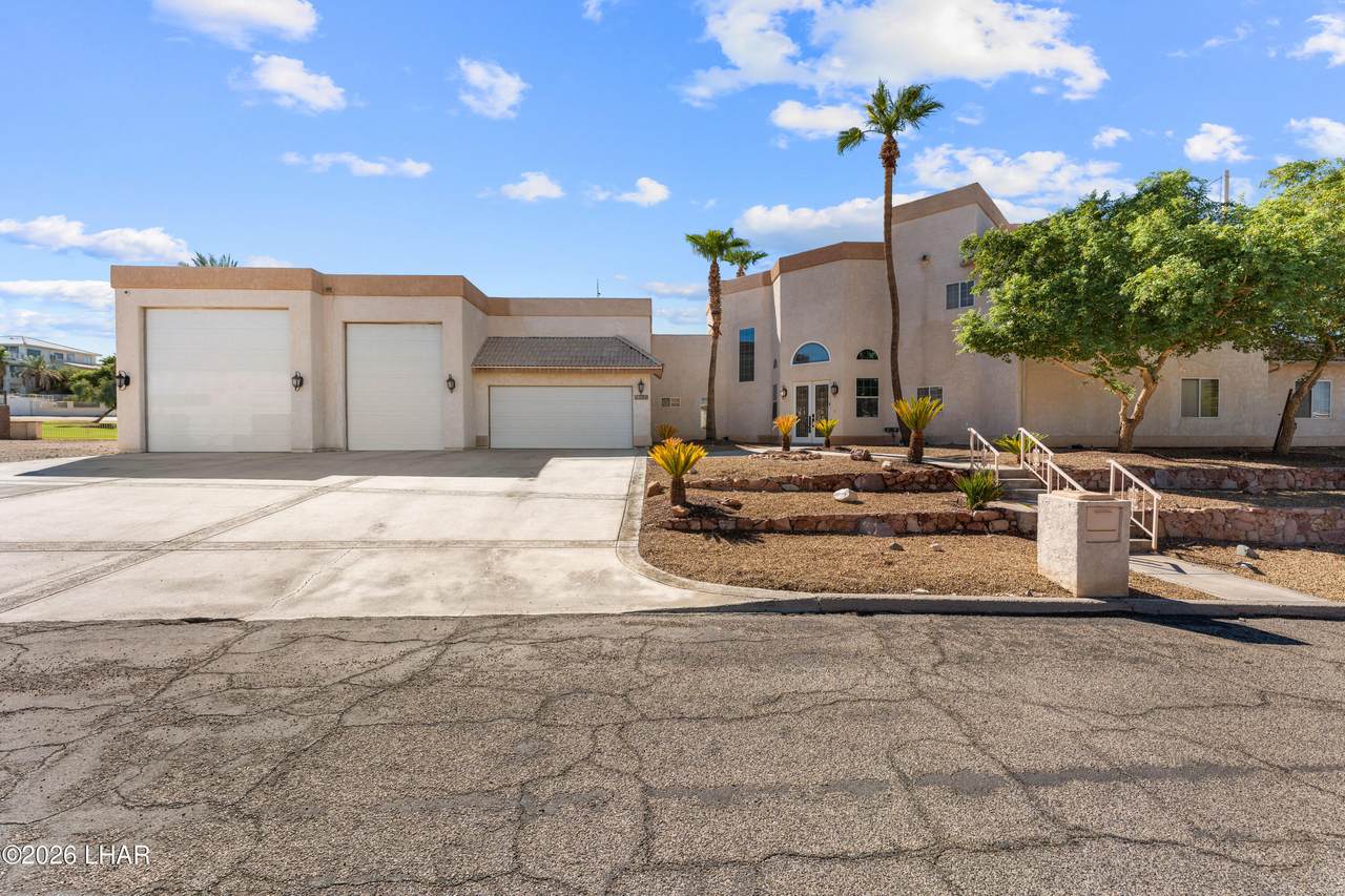 https://bt-photos.global.ssl.fastly.net/lakehavasu/1280_boomver_4_1042344-2.jpg