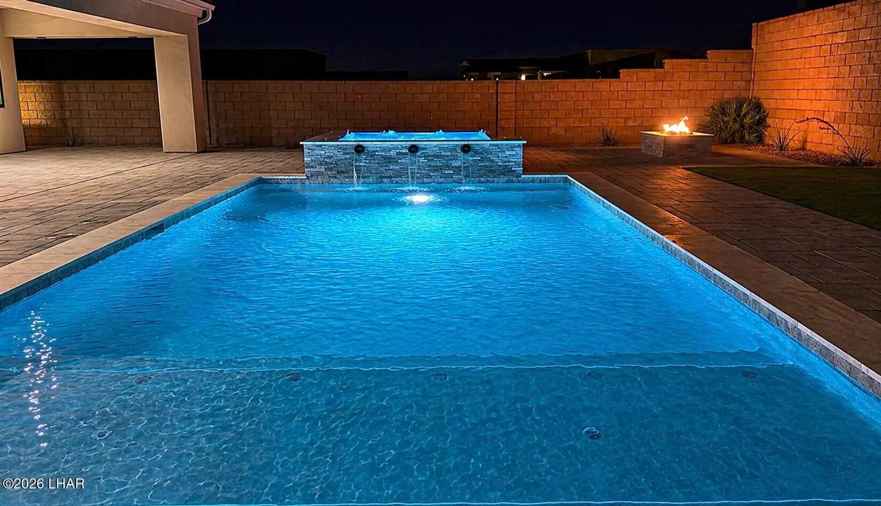 https://bt-photos.global.ssl.fastly.net/lakehavasu/1280_boomver_5_1036917-2.jpg