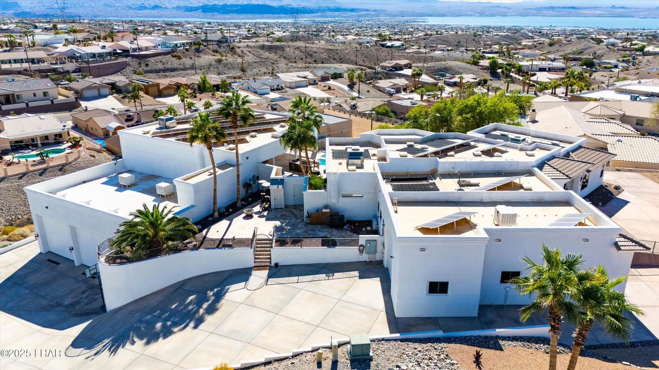 3240 Crater Dr - Photo 1