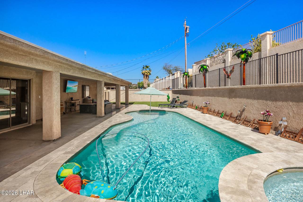 https://bt-photos.global.ssl.fastly.net/lakehavasu/1280_boomver_5_1039535-2.jpg