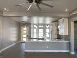 640 Acoma Blvd - Photo 3