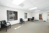 1090 Empire Dr - Photo 25