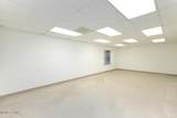 1090 Empire Dr - Photo 35