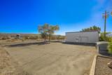1090 Empire Dr - Photo 9