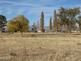 7913 Saddleback Dr - Photo 3