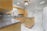 2605 Smoketree Ave - Photo 18