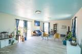 2424 Manor Ln - Photo 6