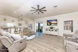3085 Newport Dr - Photo 6