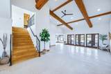 300 Jones Dr - Photo 10