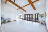 300 Jones Dr - Photo 11