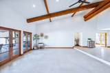 300 Jones Dr - Photo 14