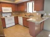 2920 Sombrero Dr - Photo 8