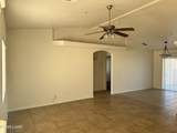 111 Cypress Dr - Photo 4