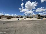 2381 Shorewood Dr - Photo 3