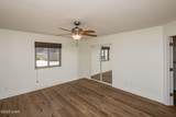 2543 Hillview Dr - Photo 13
