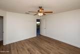 2543 Hillview Dr - Photo 15
