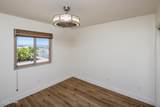 2543 Hillview Dr - Photo 19