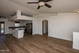 2543 Hillview Dr - Photo 6