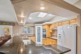 610 Desert View Dr - Photo 11