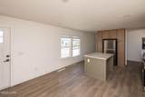 1100 Riverside Dr - Photo 2