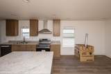 1100 Riverside Dr - Photo 6