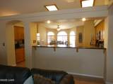 2304 Buckingham Blvd - Photo 4