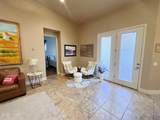 745 Malibu Dr - Photo 9