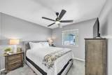 2965 Treasure Dr - Photo 17