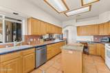 2346 Chelsea St - Photo 17