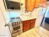 9378 Riverside Dr - Photo 14