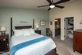 2810 Oakridge Dr - Photo 23
