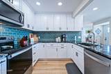 3781 Beachview Dr - Photo 20