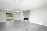 3661 Parkview Dr - Photo 7