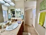 5628 Desert Lakes Dr - Photo 46