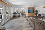 7870 Riverside Dr - Photo 17