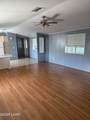 1995 Hubbell Dr - Photo 4