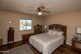 1041 Rolling Hills Dr - Photo 17