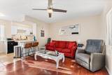 2100 Swanson Ave - Photo 1