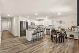 6552 Mystic Ave - Photo 10