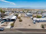 3045 Lake Dr - Photo 3