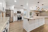 1555 Poplar Dr - Photo 10
