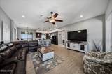 2545 Beverly Glen Dr - Photo 4