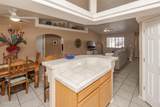 2490 Huntington Dr - Photo 19