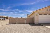 2490 Huntington Dr - Photo 4