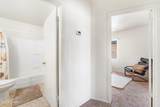 1012 20th St - Photo 18