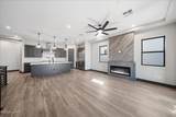 805 Malibu Dr - Photo 16